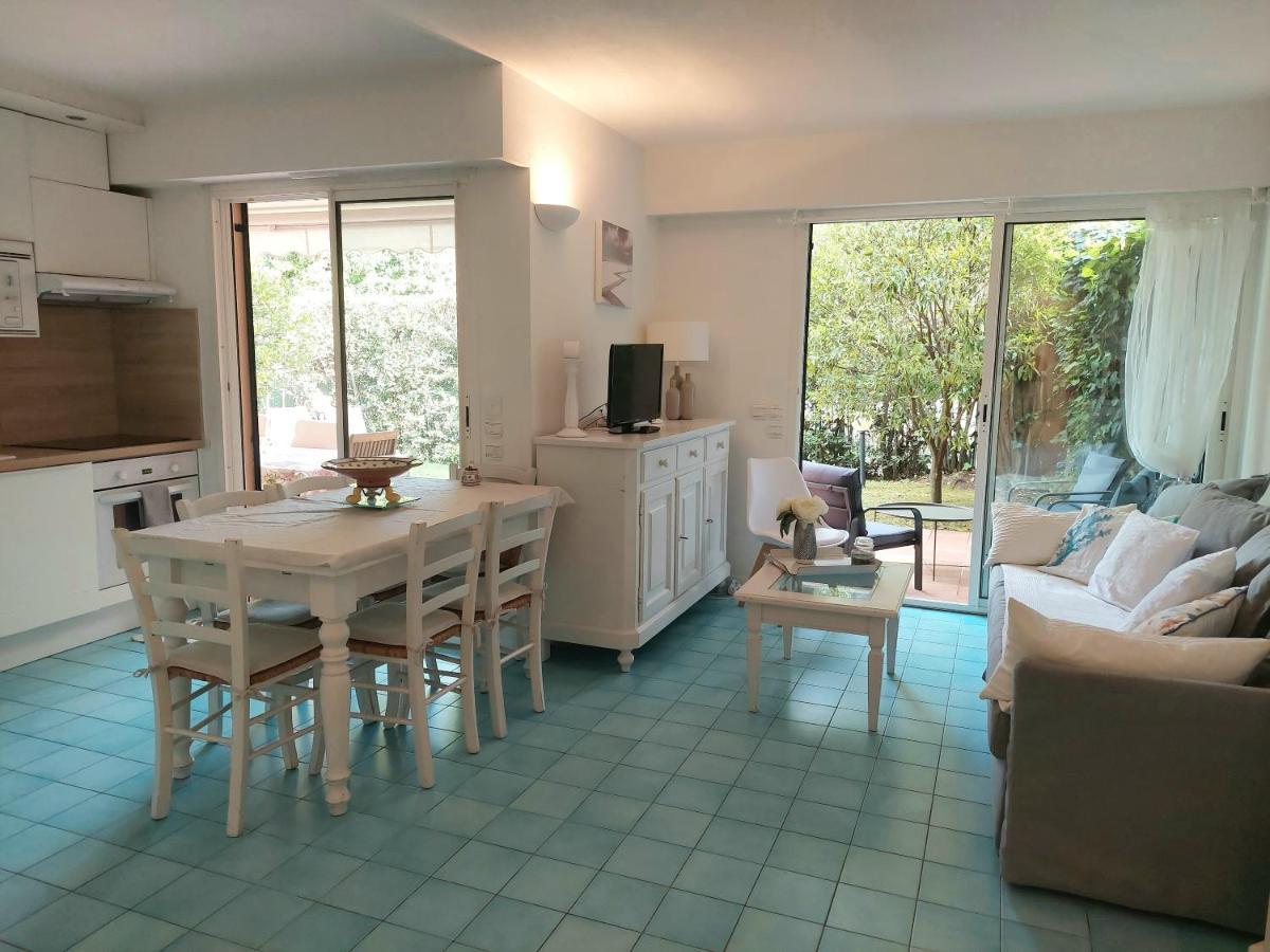 Apartamento La Salis 3 Chambres, Jardin - 3 Bedrooms Antibes